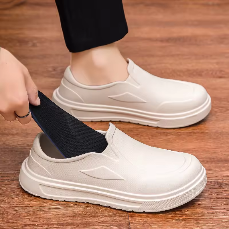Men's Lightweight Slip-On Work Shoes – Oil Resistant, Easy to Clean Kitchen Work Footwear